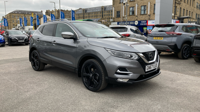 Nissan Qashqai 1.2 DiG-T Tekna+ 5dr Petrol Hatchback